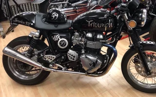 Triumph Thruxton 900 RAT Syke Pic02
