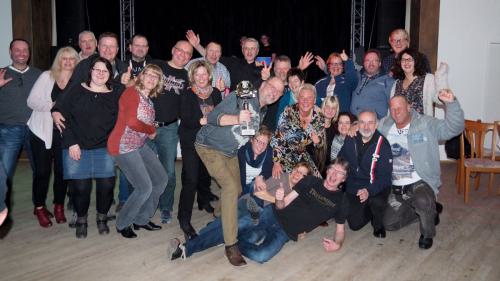 Gross-Gruppenfoto2 P2110320