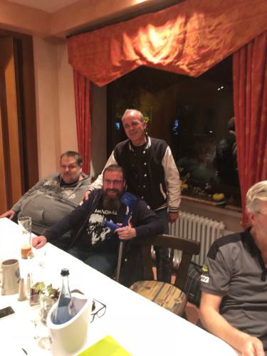 Gross-CFAC675B-4237-4979-8752-1A9E87CC78A0