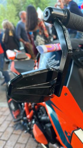 Gross-B4D6348A-1311-4D12-8109-5E0D46061008