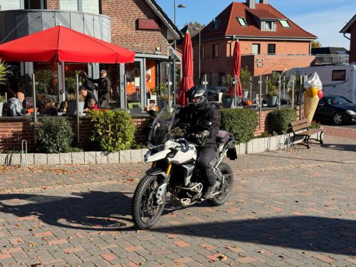 Gross-136a30de-c9a6-49c0-b190-dbd847f0e14e