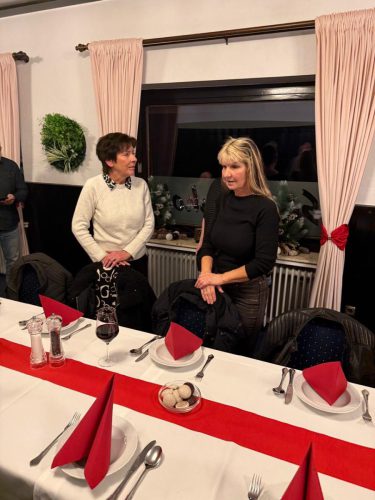 Gross-b594cb08-6413-48b0-ae72-e6ac48ee9d11